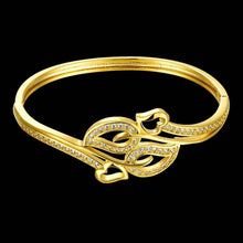 Beautiful 18K Gold Plating Coil connected men bracelet MP