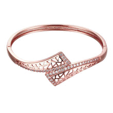 Beautiful 18K Gold Plating Hollow geometry men bracelet Jewelry European Style MP