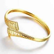 Beautiful 18K Gold Plating Hollow geometry men bracelet Jewelry European Style MP